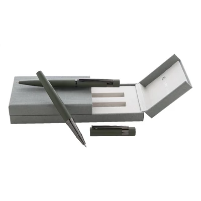 Atelier tollszett Atelier tollszett